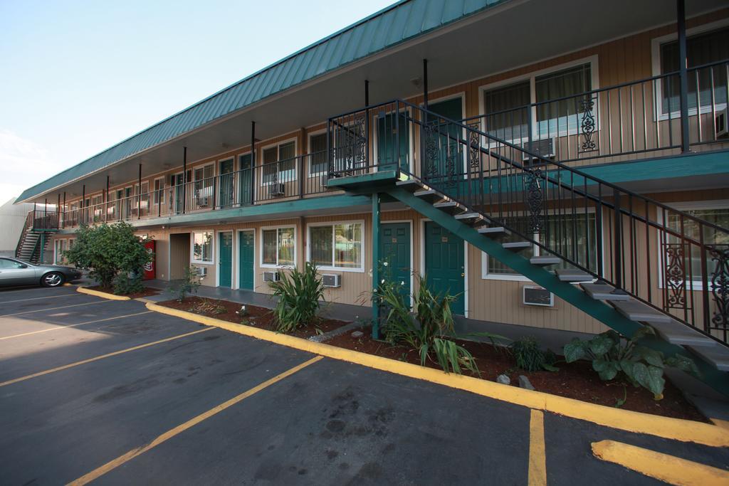 Executive Motel Eugene Eksteriør bilde